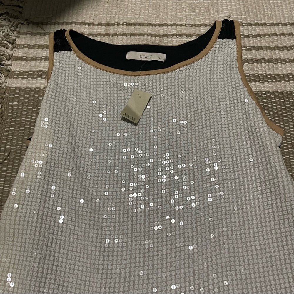 Sequin Loft top SZL Petite